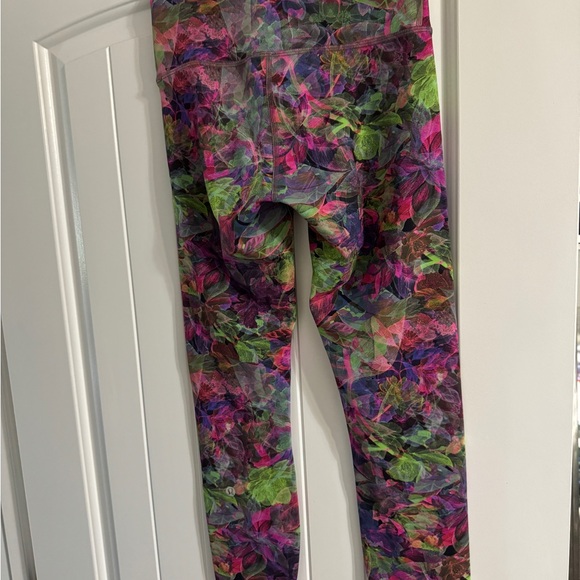 Lululemon wunder train leggings - Picture 2 of 5